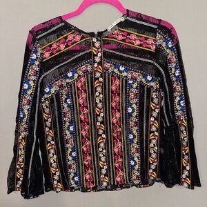 Absolutely stunning Alice & Olivia embroidered lace Larue blouse